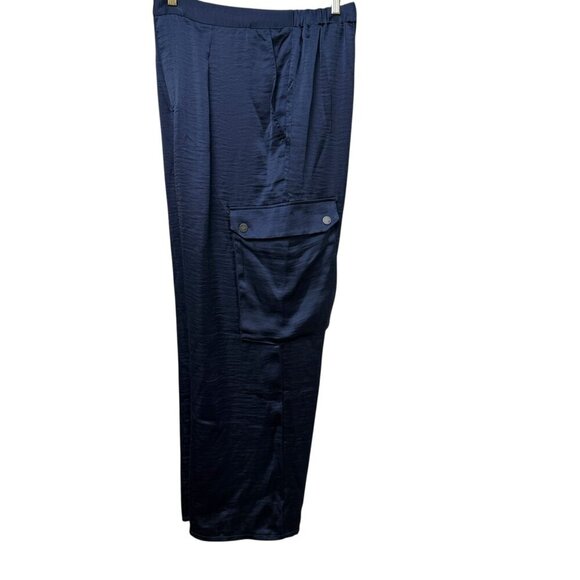 DG2 Diane Gilman Satin Cargo Pants Plus Size 18W Blue Straight Leg NWT - Picture 3 of 12